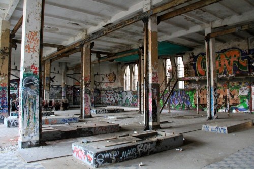 Abandoned_berlin_ice_factory_e