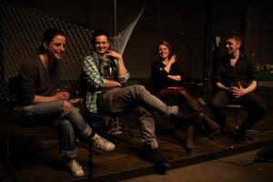 936225_447667565316178_1780100014_n