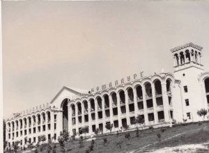 191286_209899339027046_6620283_o