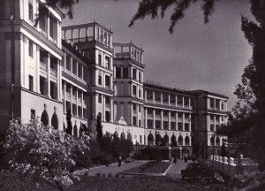 191573_209897472360566_4101270_o